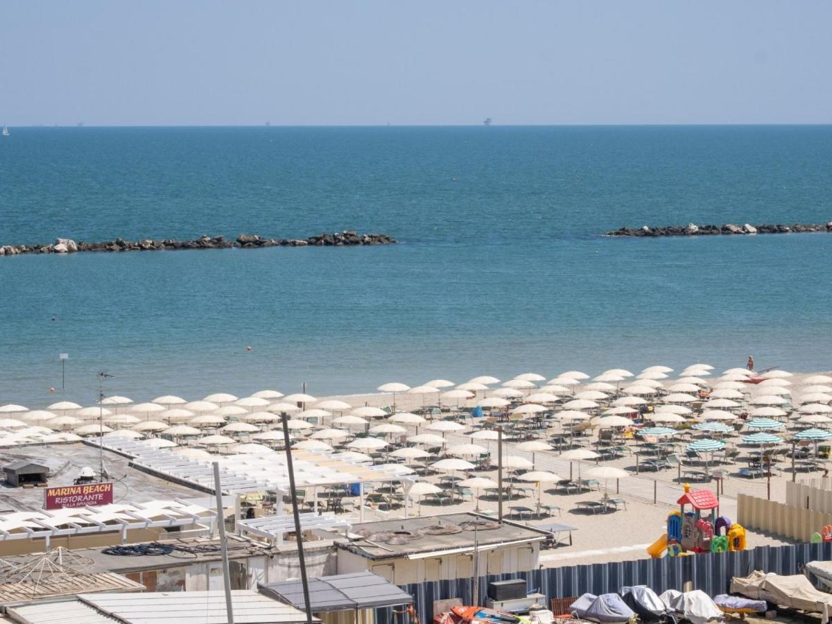 Hotel Marina Beach - Azzurro Club Ravenna Bagian luar foto