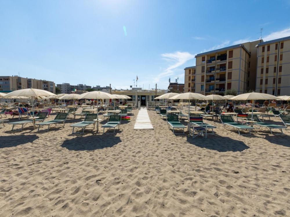 Hotel Marina Beach - Azzurro Club Ravenna Bagian luar foto