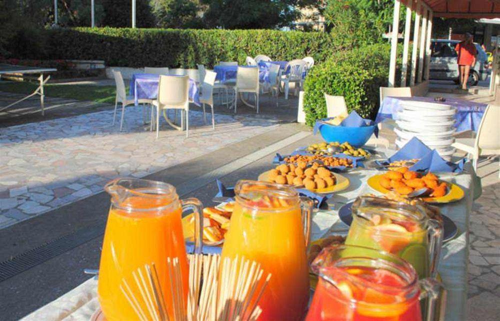Hotel Marina Beach - Azzurro Club Ravenna Bagian luar foto