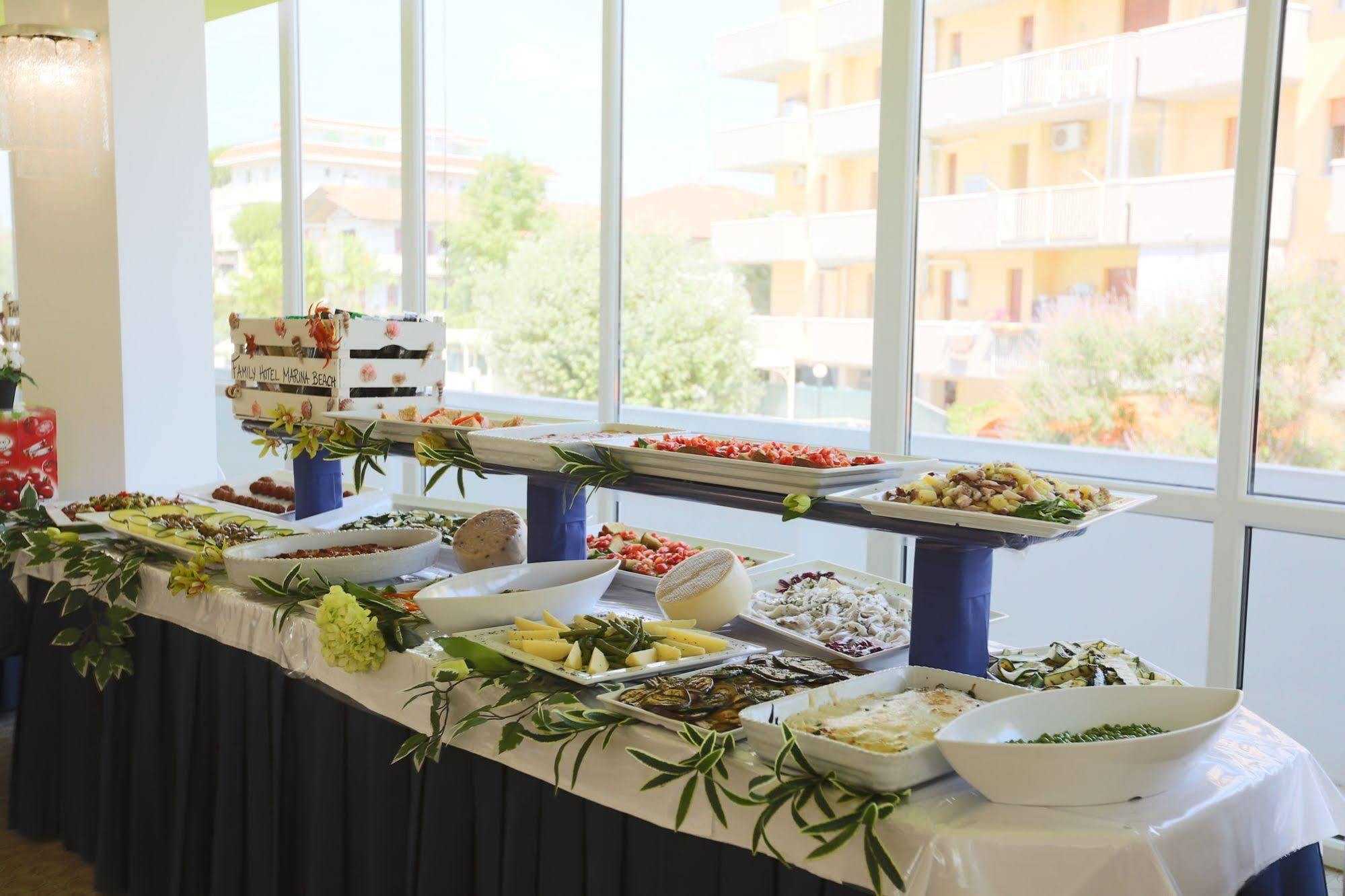 Hotel Marina Beach - Azzurro Club Ravenna Bagian luar foto